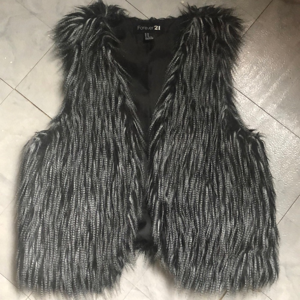 Forever 21 Faux Fur Vest